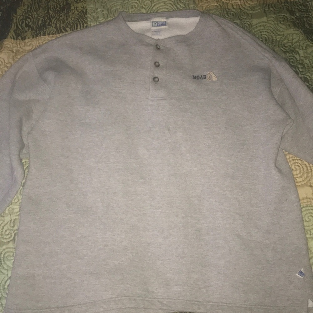 Vintage Discus Athletics 3-Button Crew Neck